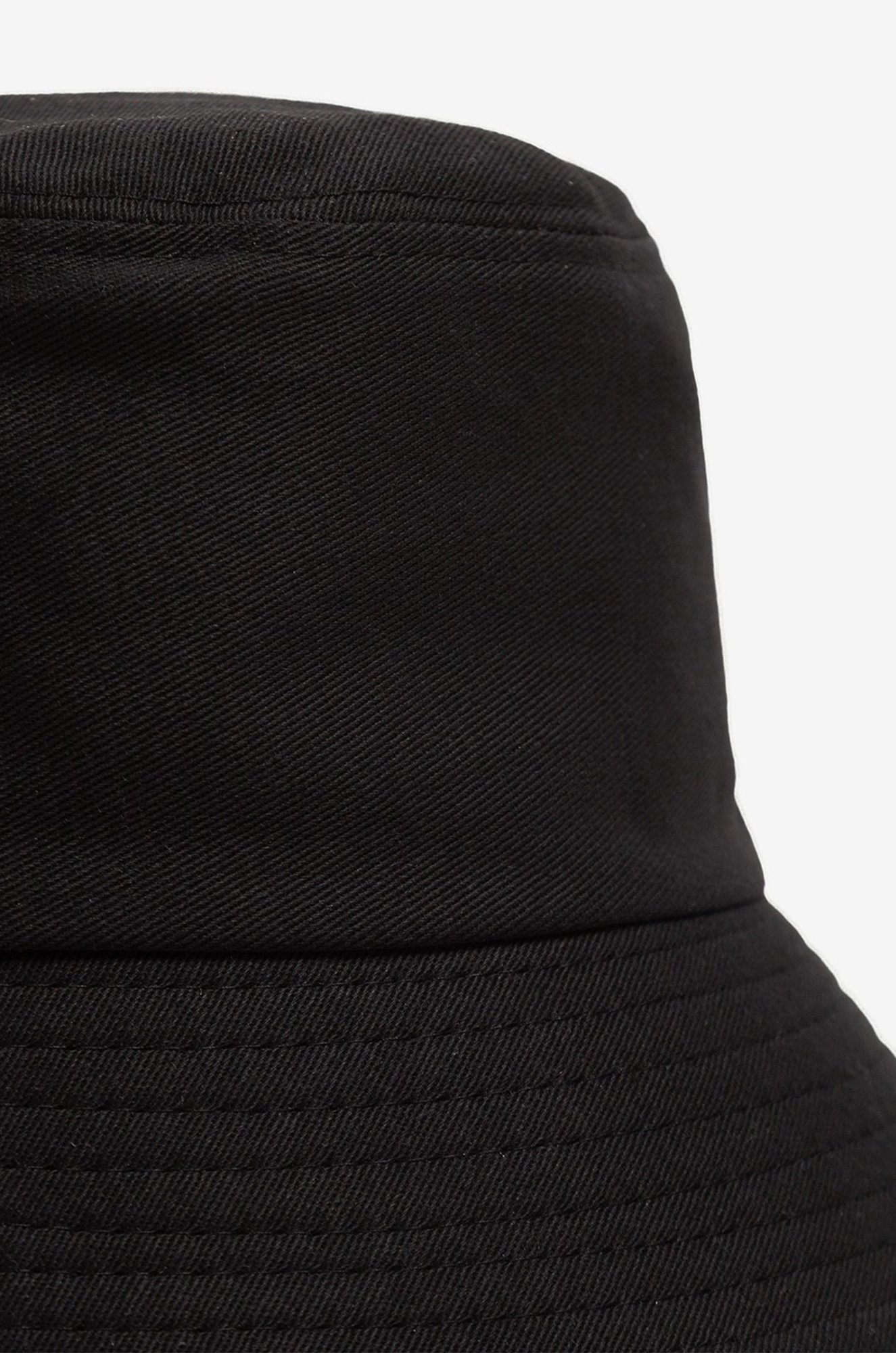 Женская панама с цепочкой MINAKU