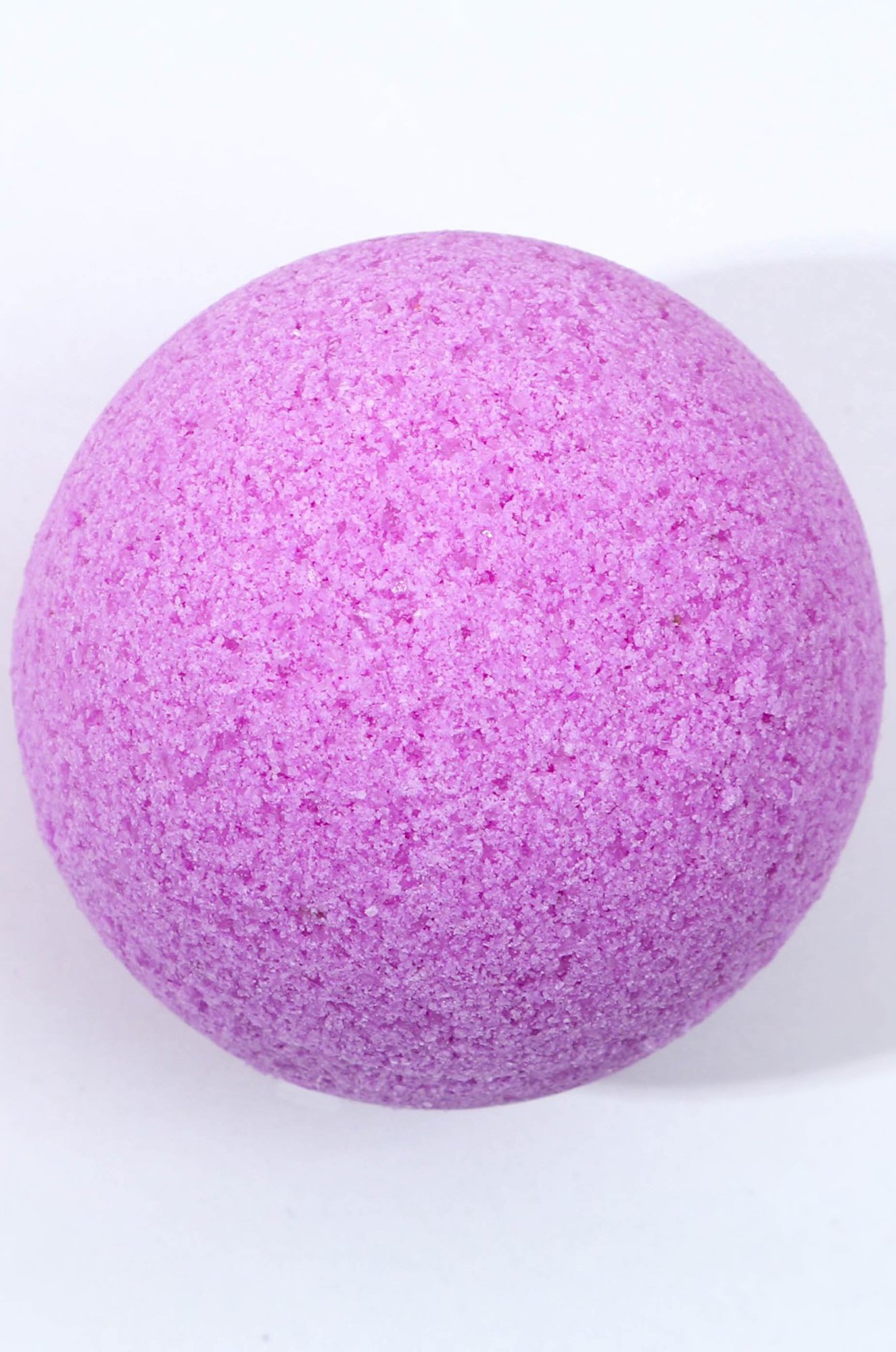 Бомбочка для ванны с предсказанием внутри аромат черная смородина 130 г Чистое счастье