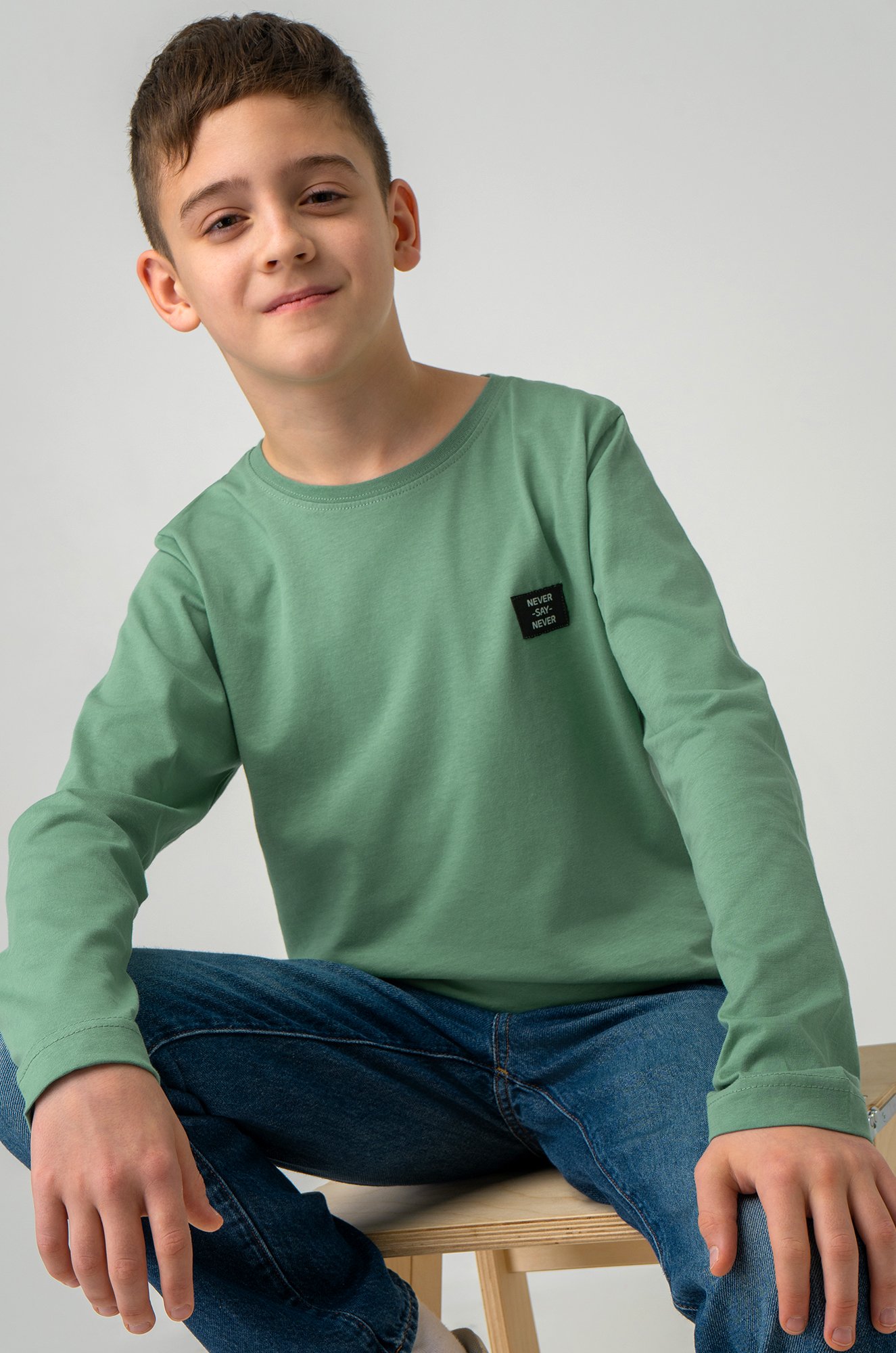 Хлопковый лонгслив для мальчика Bonito