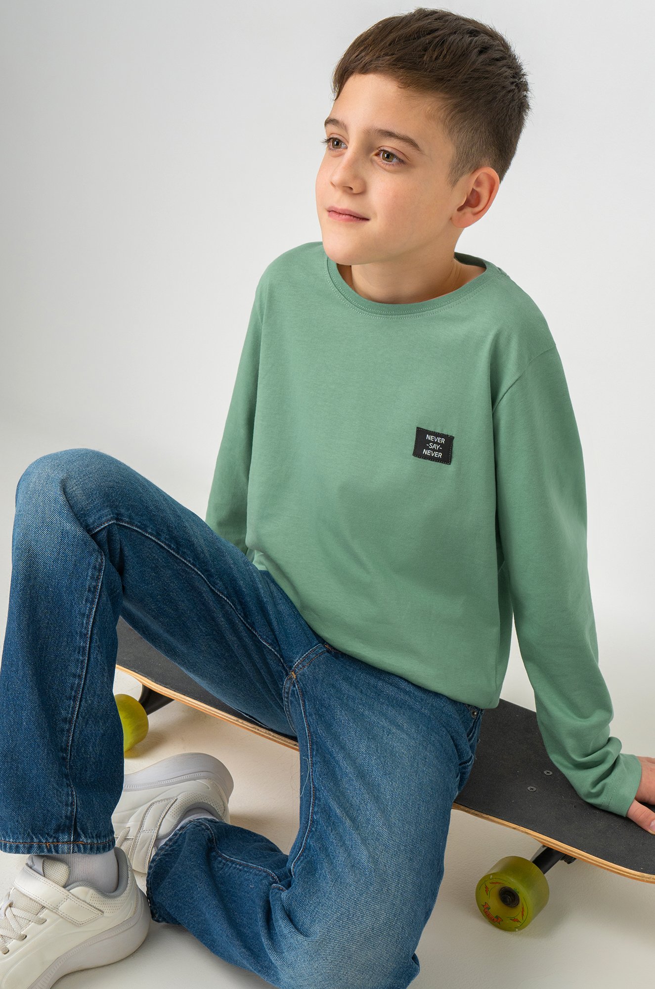 Хлопковый лонгслив для мальчика Bonito