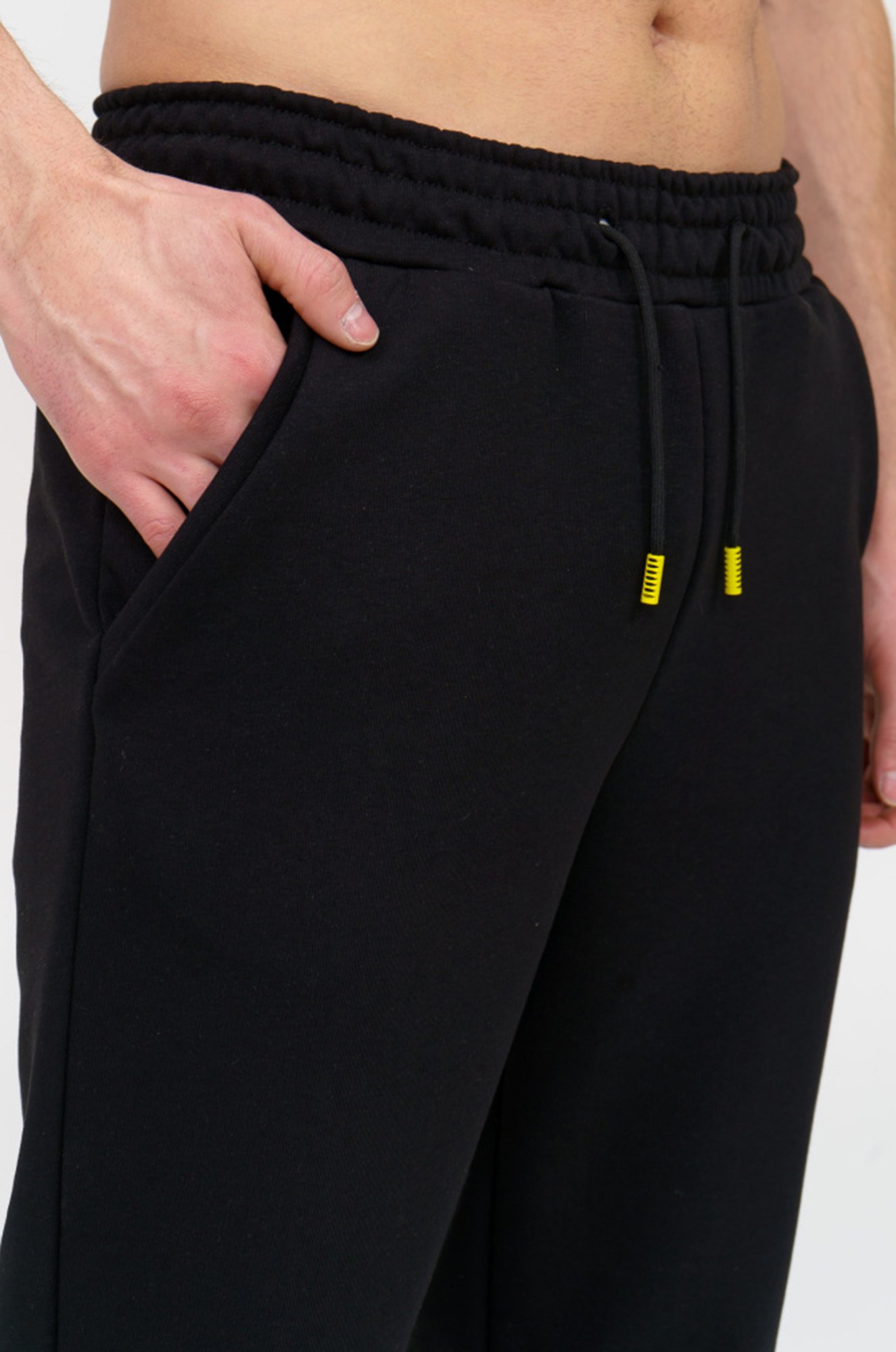 Мужские брюки из петельчатого футера трехнитки SveTekst