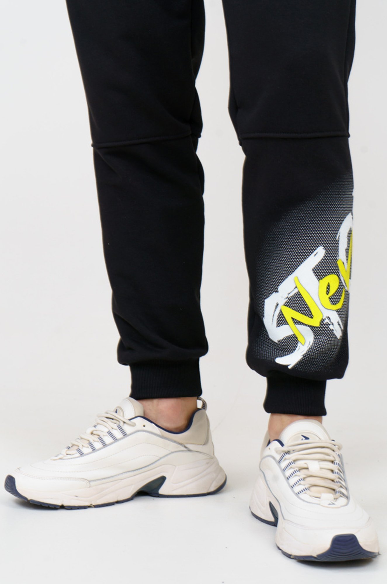 Мужские брюки из петельчатого футера трехнитки SveTekst