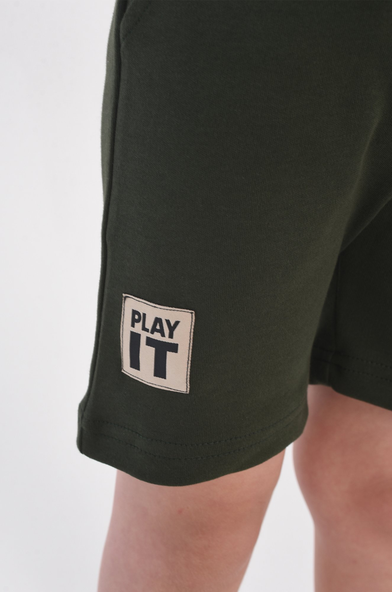 Хлопковые шорты из интерлока для мальчика Takro