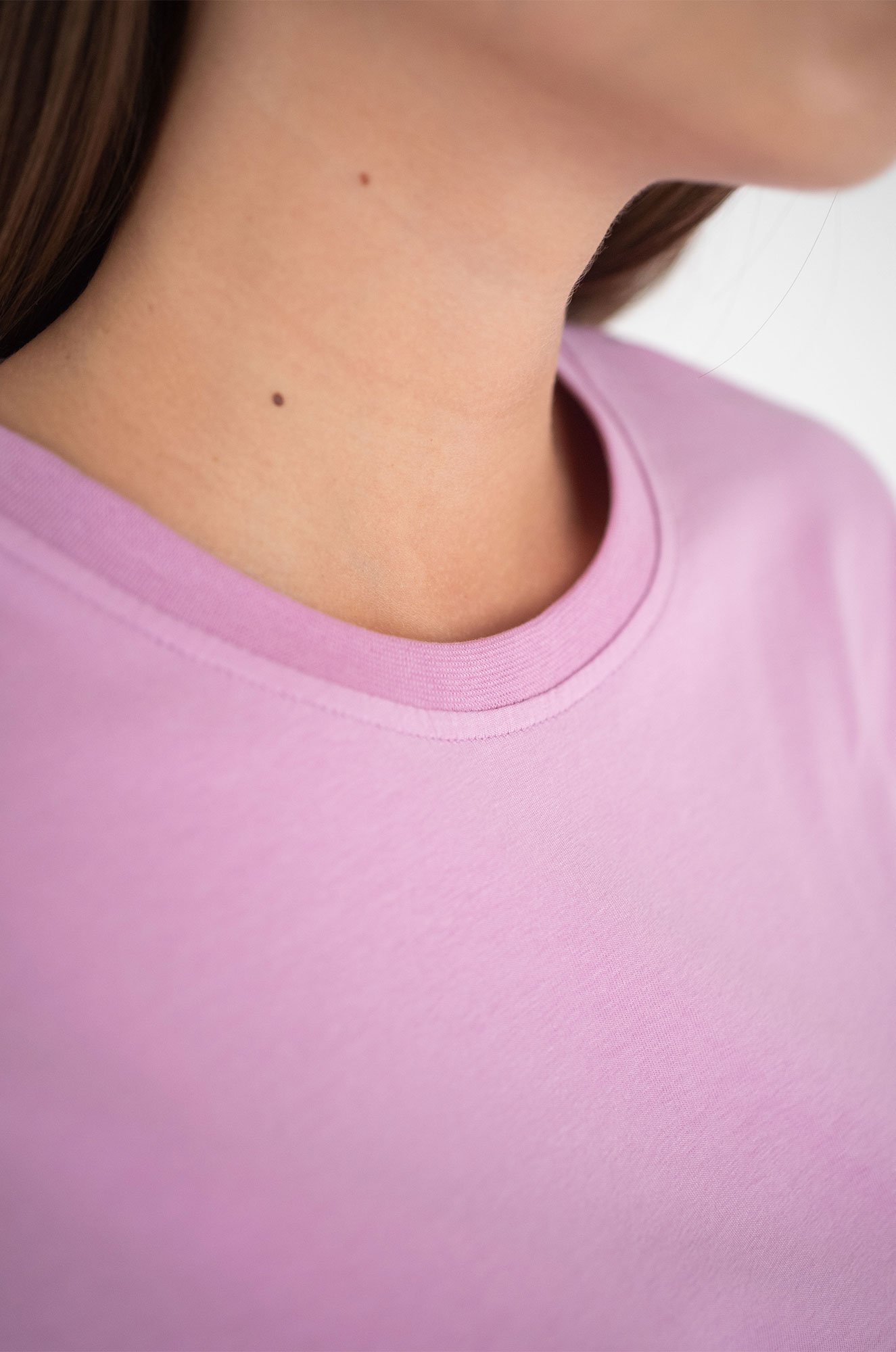 Женская базовая футболка Takro