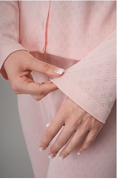 нежно.розовый