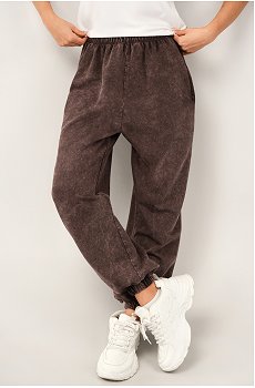 коричневый