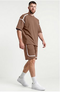 коричневый