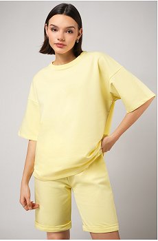 нежно.желтый