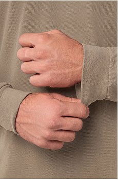 бежевый