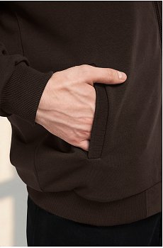 коричневый