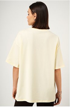 нежно.желтый