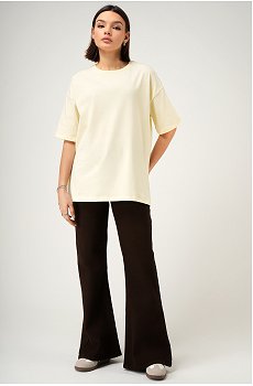 нежно.желтый