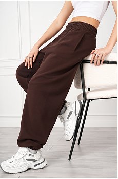 шоколадный