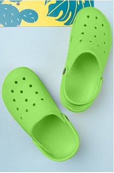 зеленый