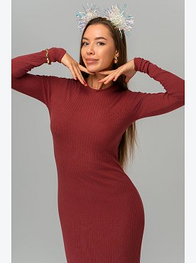 бордовый