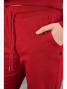 ярко.красный