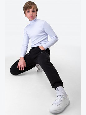 черный
