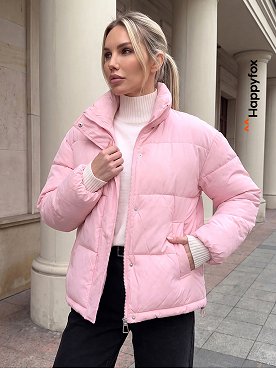 розовый