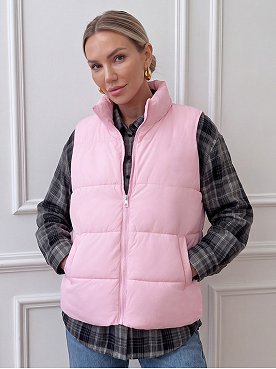 розовый