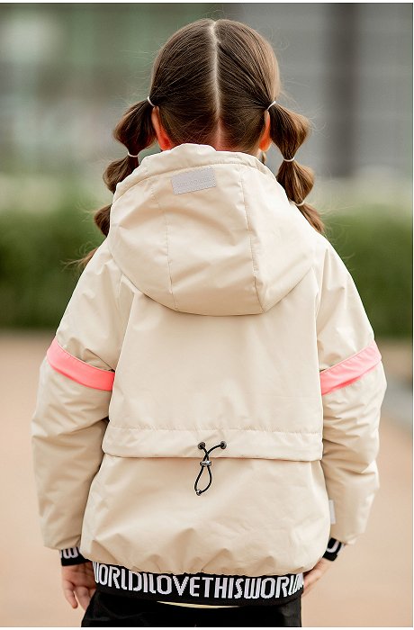 Демисезонная куртка-бомбер для девочки из мембраны Batik