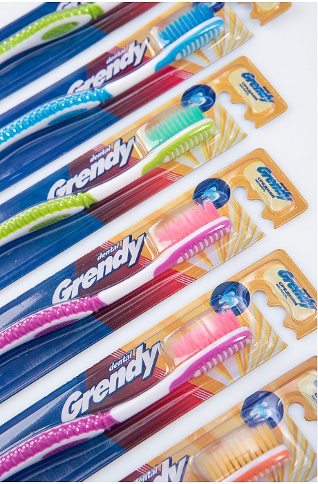 Набор зубных щеток средней жесткости Эксперт чистоты 12 шт. Grendy