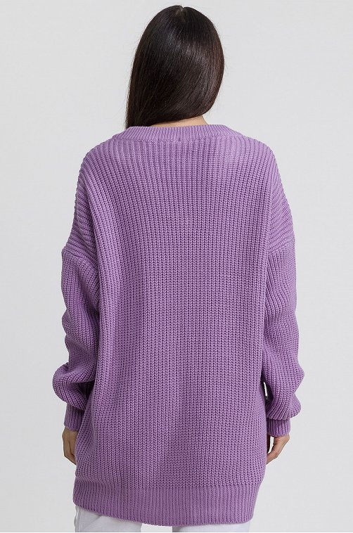 Женский свитер спицами с фактурным узором. Схема и описание