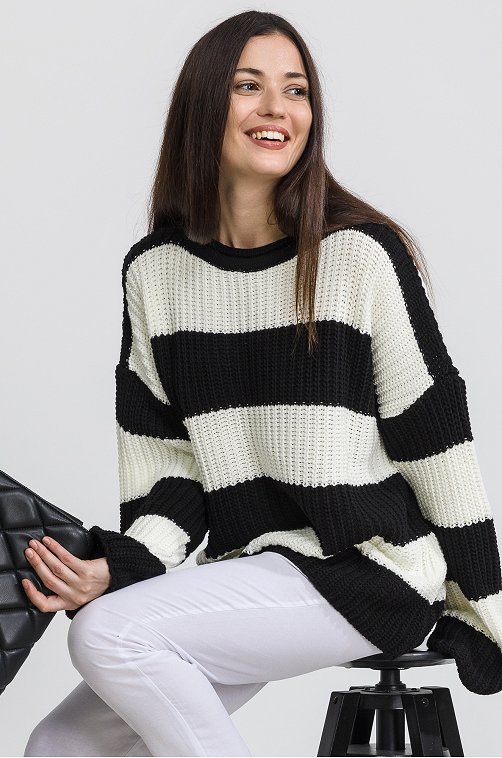 Женский вязаный свитер оверсайз в полоску Happyfox