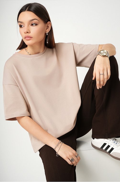 Женская футболка оверсайз Happyfox