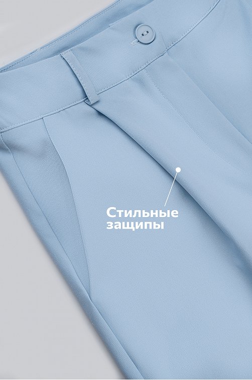 Женский костюм с жилетом и шортами Happyfox