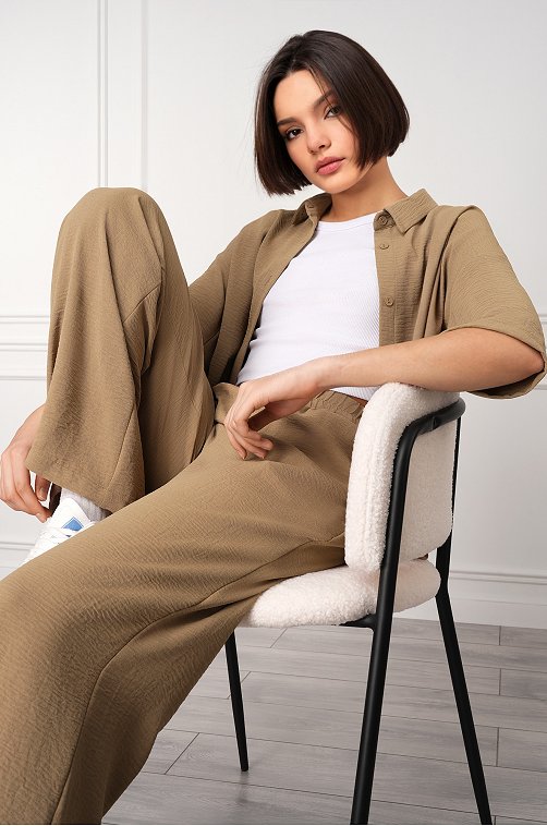 Женский летний костюм оверсайз из ткани-жатка Happyfox