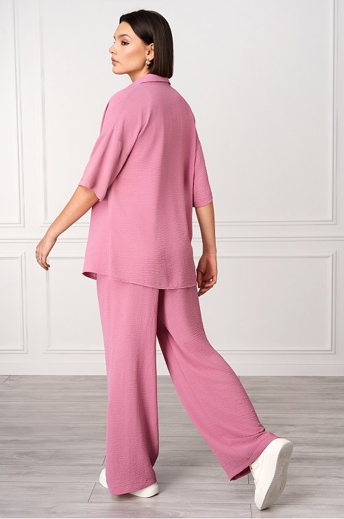 Женский летний костюм оверсайз из ткани-жатка Happyfox