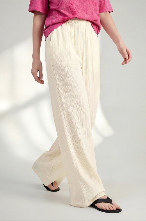 Женские брюки из ткани-жатка Happyfox