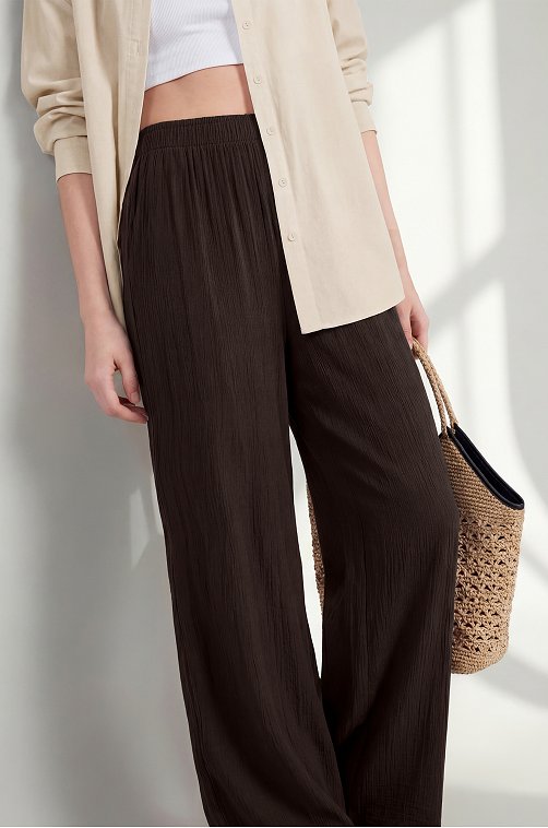 Женские брюки из ткани-жатка Happyfox