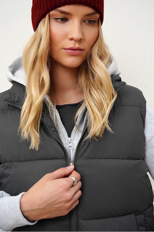 Женский утепленный жилет Happyfox