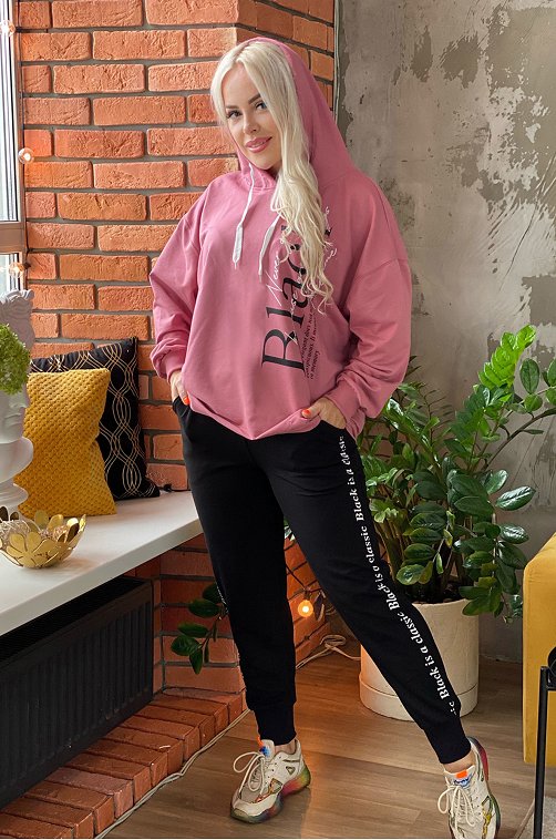 Женский костюм с леттерингом 6659369 мультиколор купить оптом в HappyWear.ru