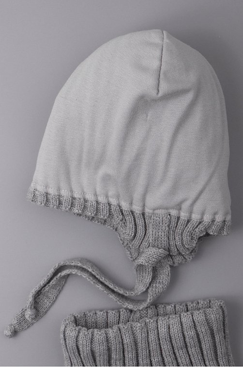 Комплект шапка с манишкой для девочки Русбубон