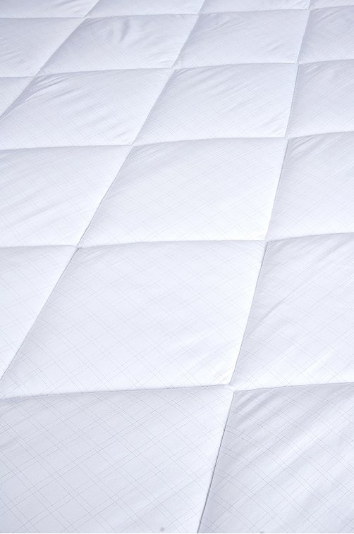 Одеяло из силиконизированного волокна 1,5 сп GUTEN MORGEN