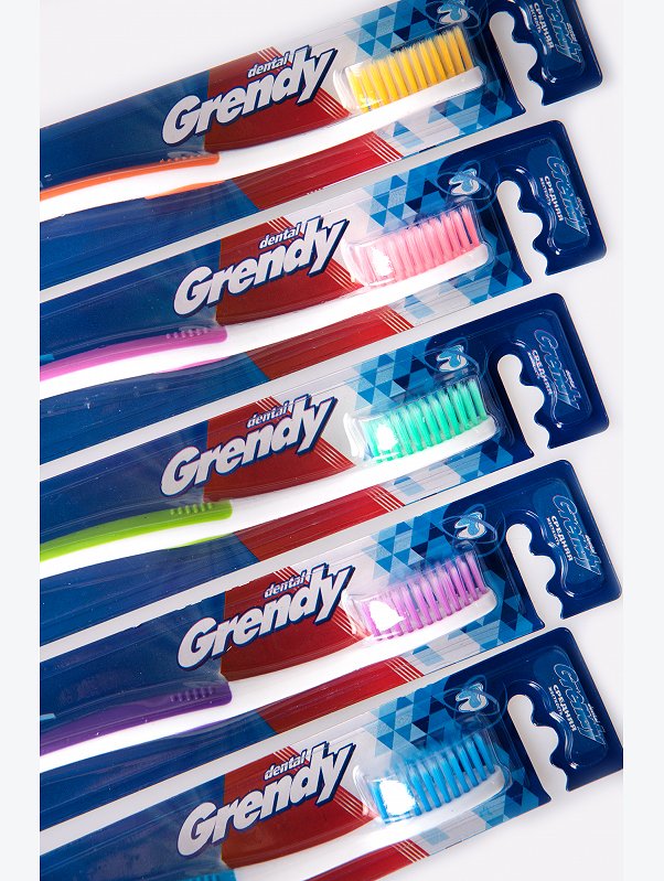 Зубная щетка средней жесткости Премиум Grendy