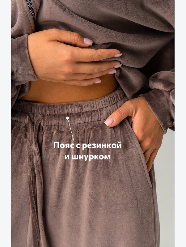 Женский костюм оверсайз из велюра Happyfox